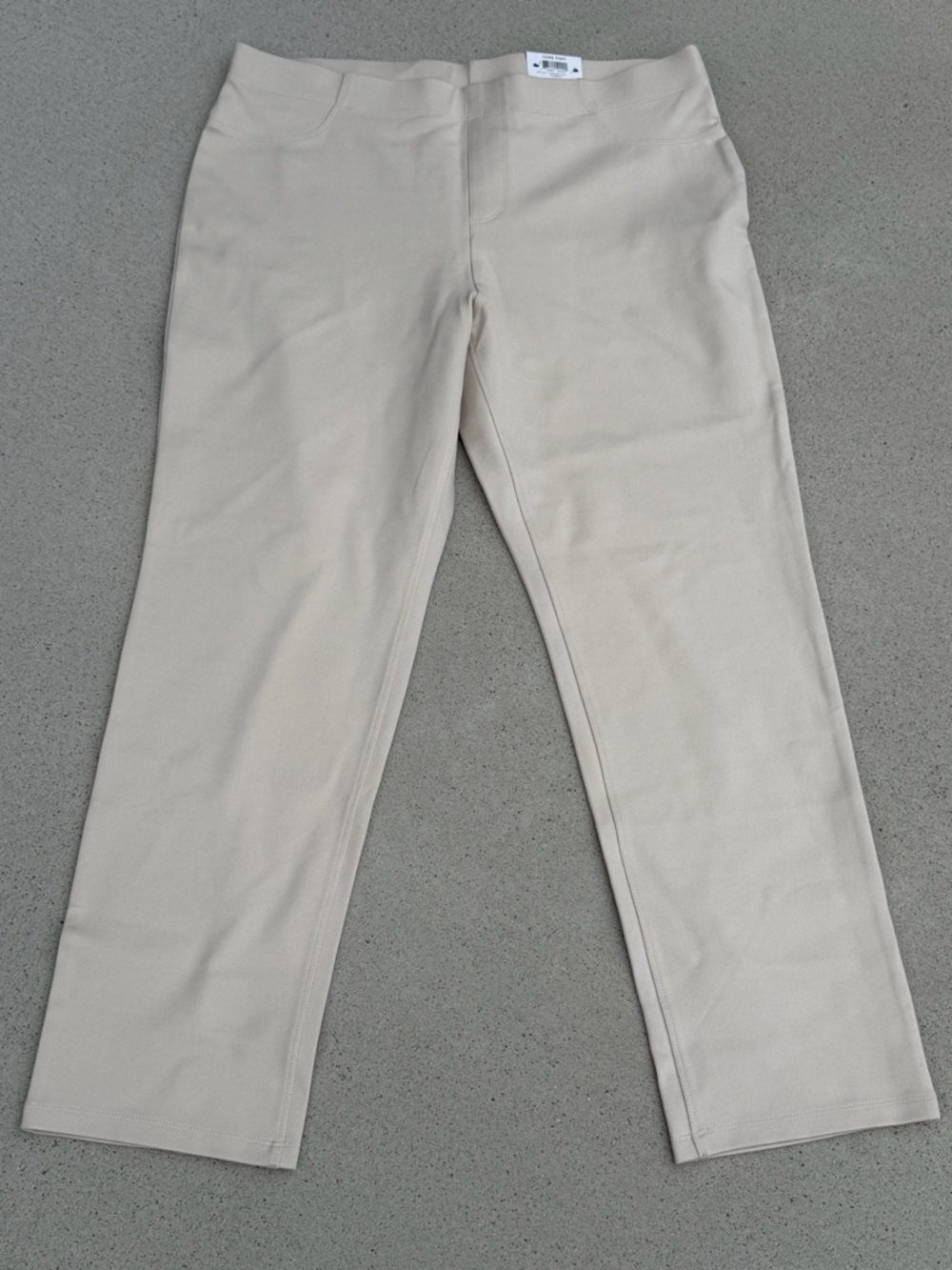 Women’s Karen Scott nwt Beige Casual Stretch Pants Petite Large